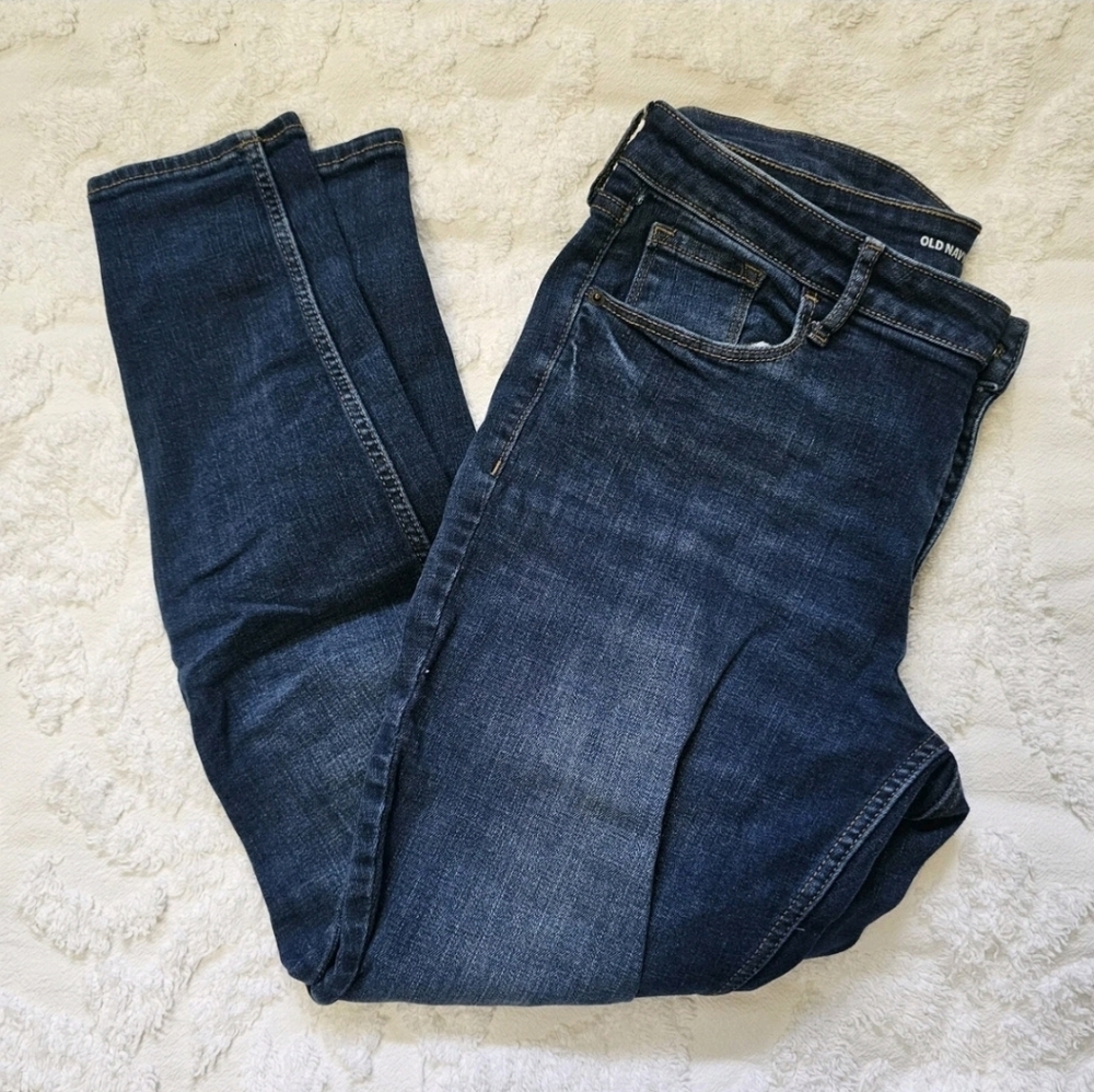 Old Navy‎ • Rockstar Super Skinny Jeans
